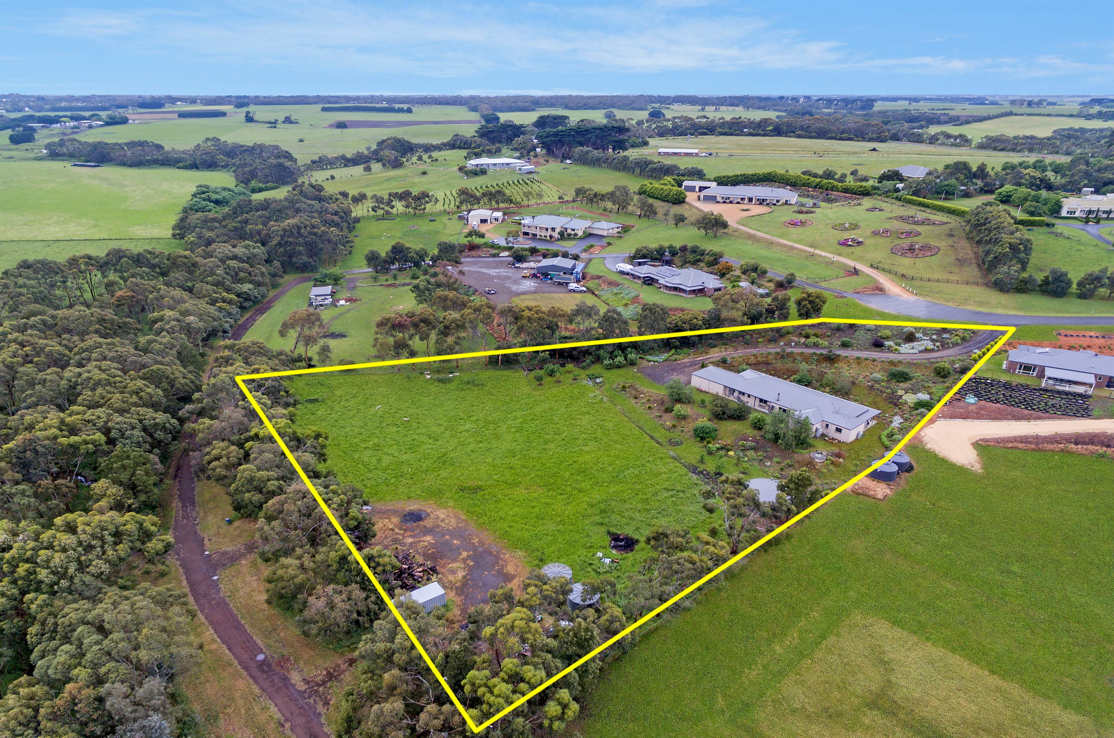4 The Hill Court, Woodford VIC 3281, Woodford - Thumbnail 3