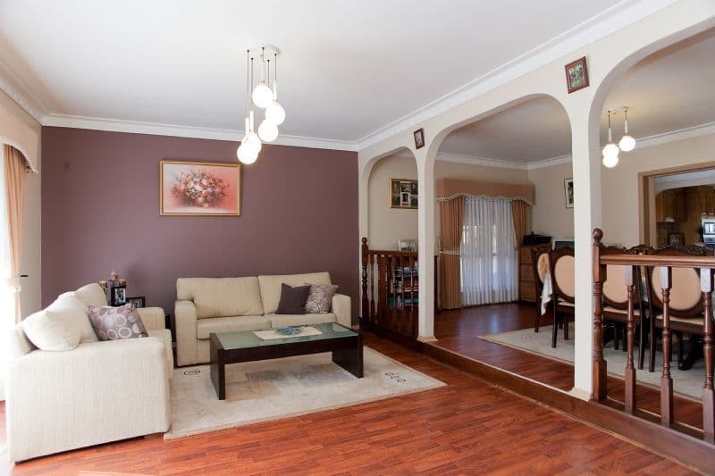 17 Coonawarra Drive, THOMASTOWN VIC 3074, Thomastown - Thumbnail 3