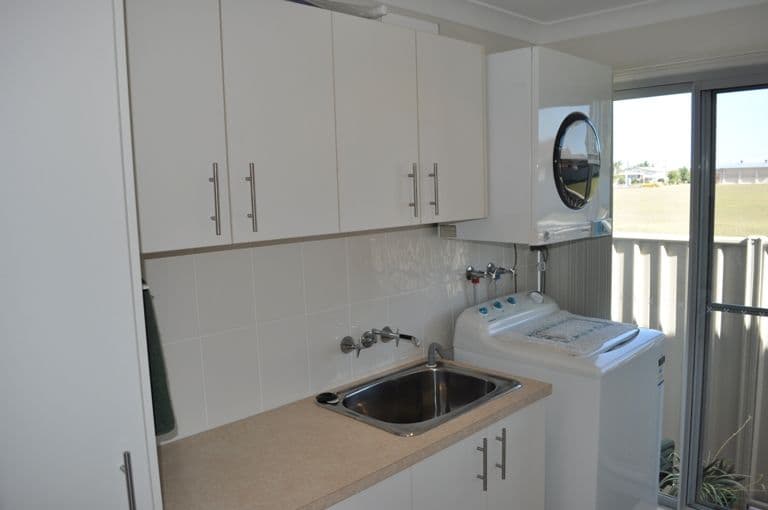 14 Wattle Drive, YAMBA NSW 2464, Yamba - Thumbnail 8