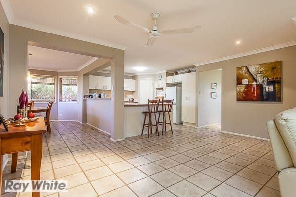 11 Hawkhurst Court, MURRUMBA DOWNS QLD 4503, Murrumba Downs - Thumbnail 4