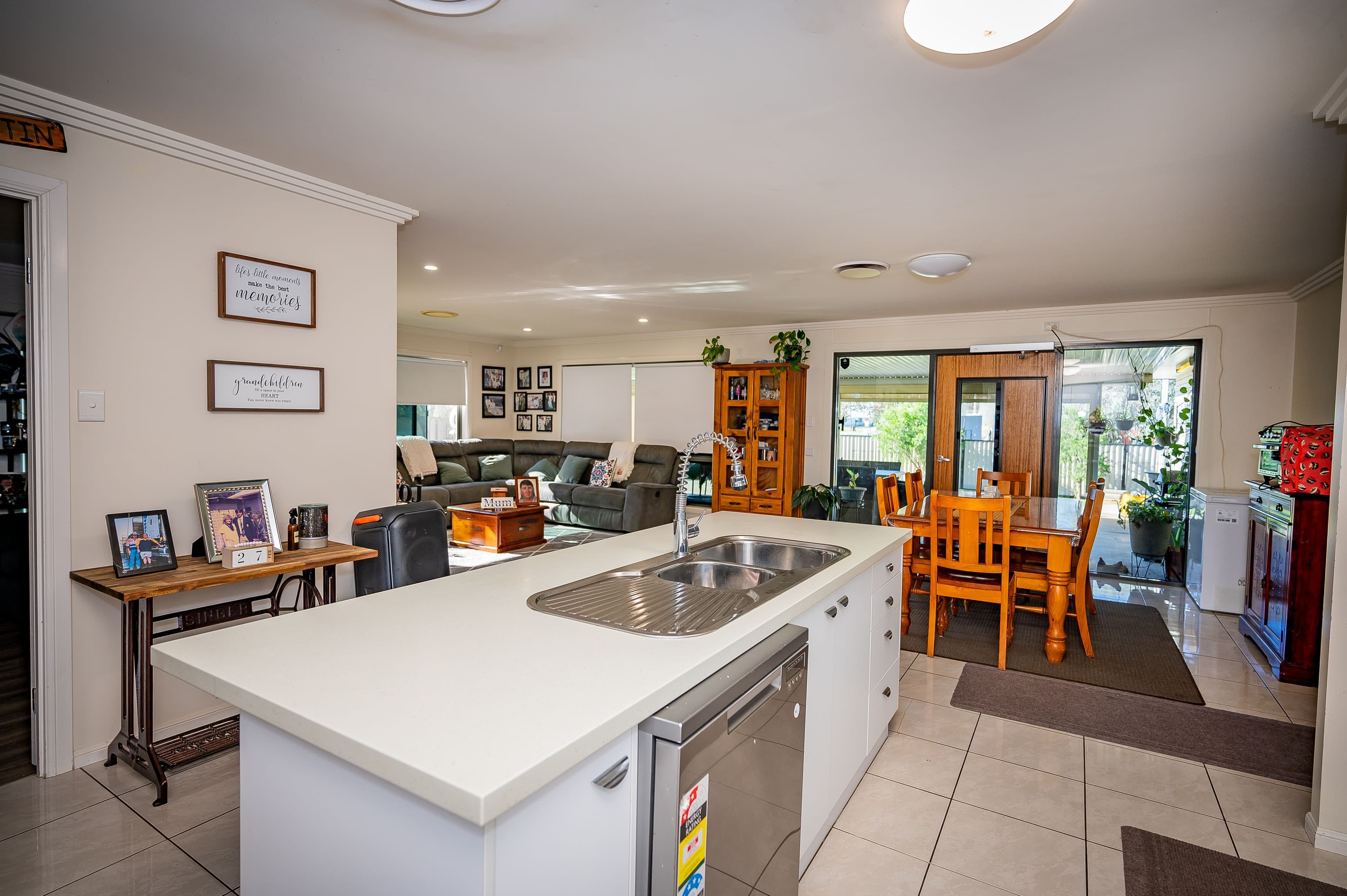 22 Beetson Drive, Roma QLD 4455, Roma - Thumbnail 3