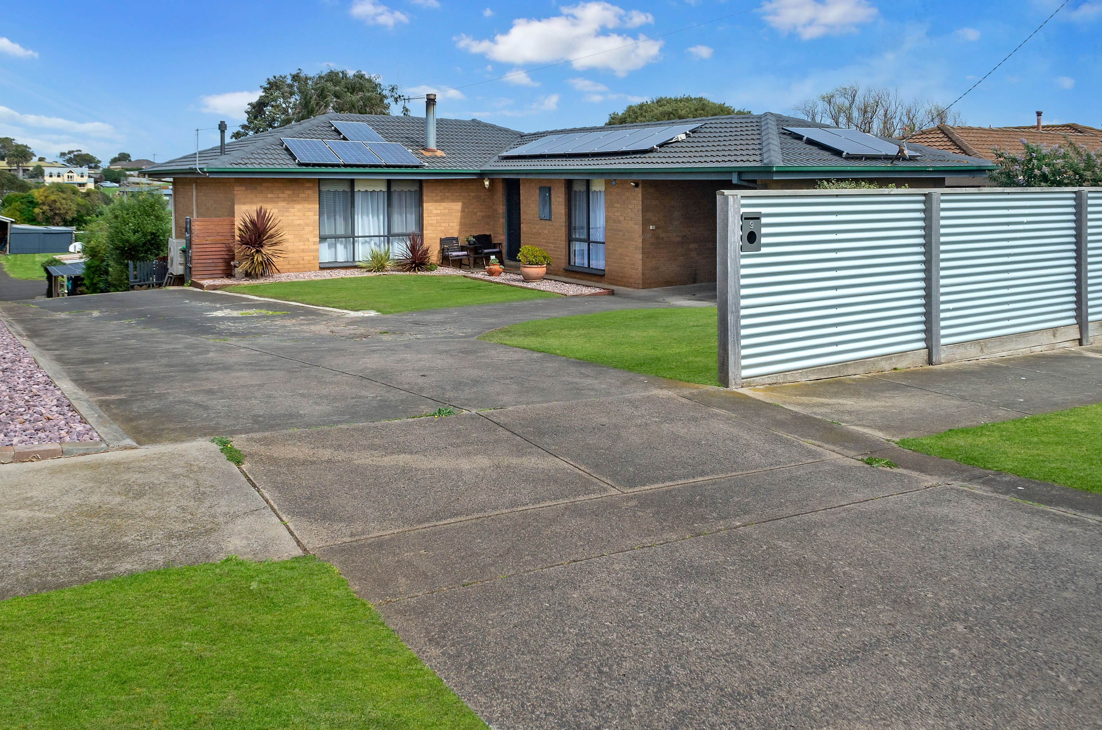 9 Davis Street, Warrnambool VIC 3280, Warrnambool - Image 1
