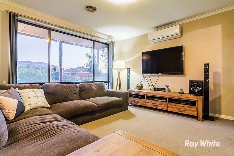 15 Jaye Place, Cranbourne West VIC 3977, Cranbourne West - Thumbnail 4