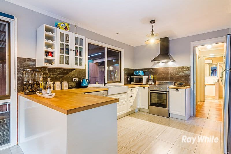 12 May Street, Cannons Creek VIC 3977, Cannons Creek - Thumbnail 2