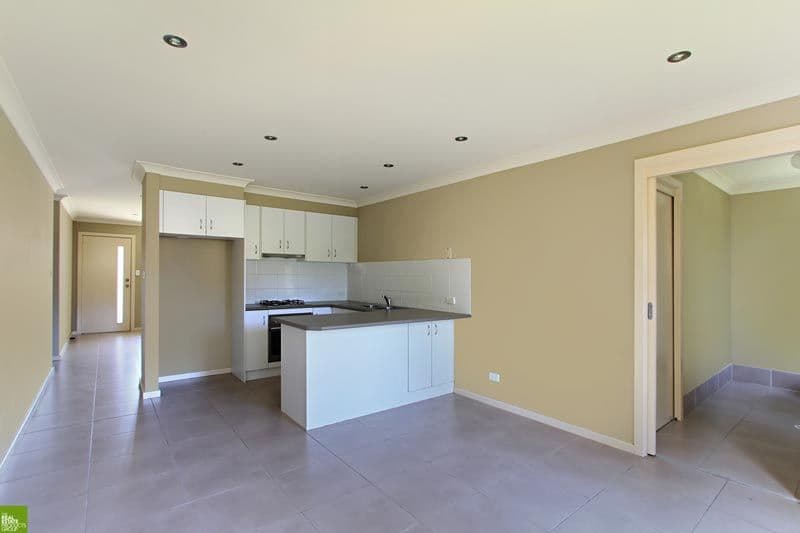 14 Ellenbrook Way, ALBION PARK NSW 2527, Albion Park - Thumbnail 7