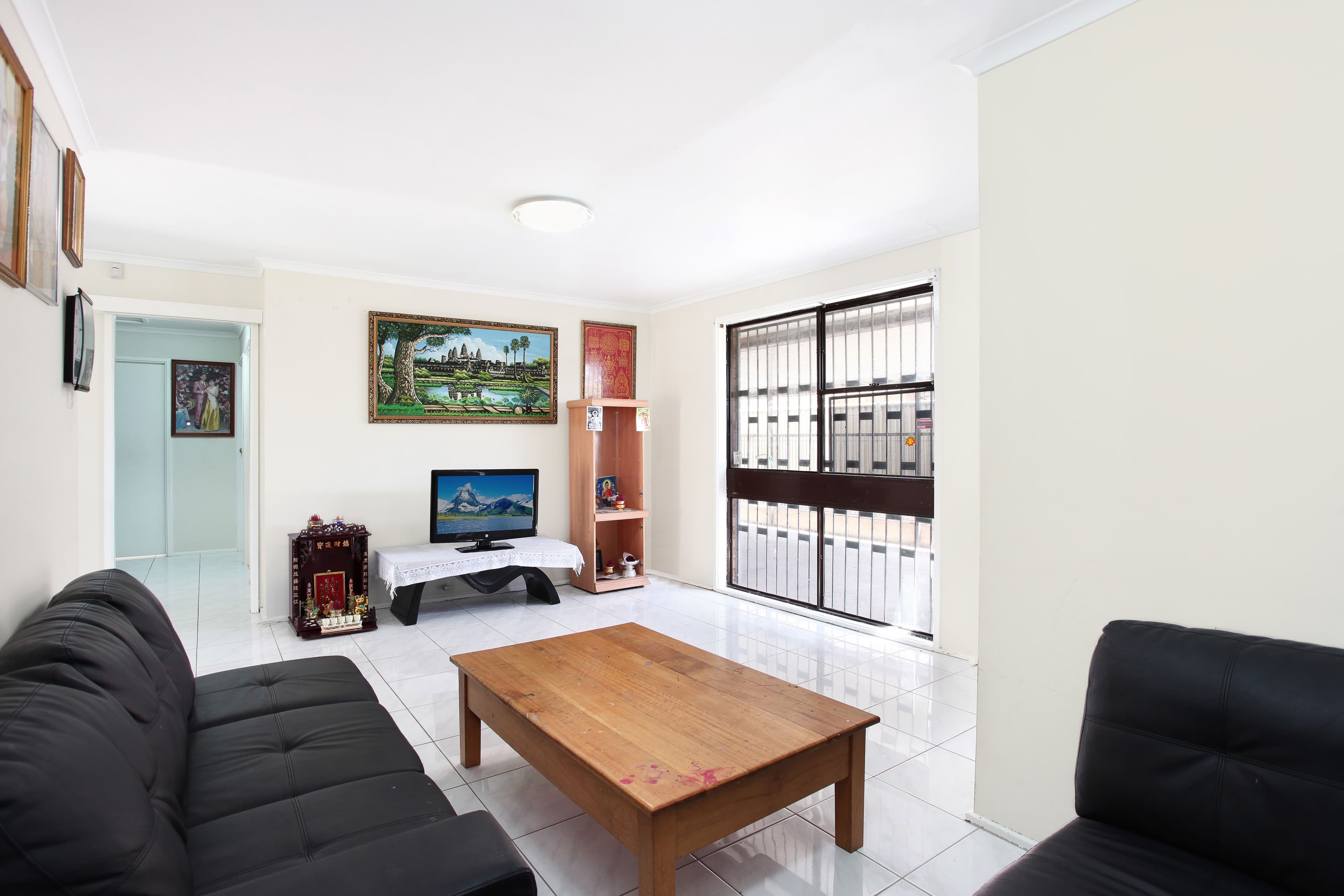 105 St Johns Road, Green Valley - Thumbnail 5