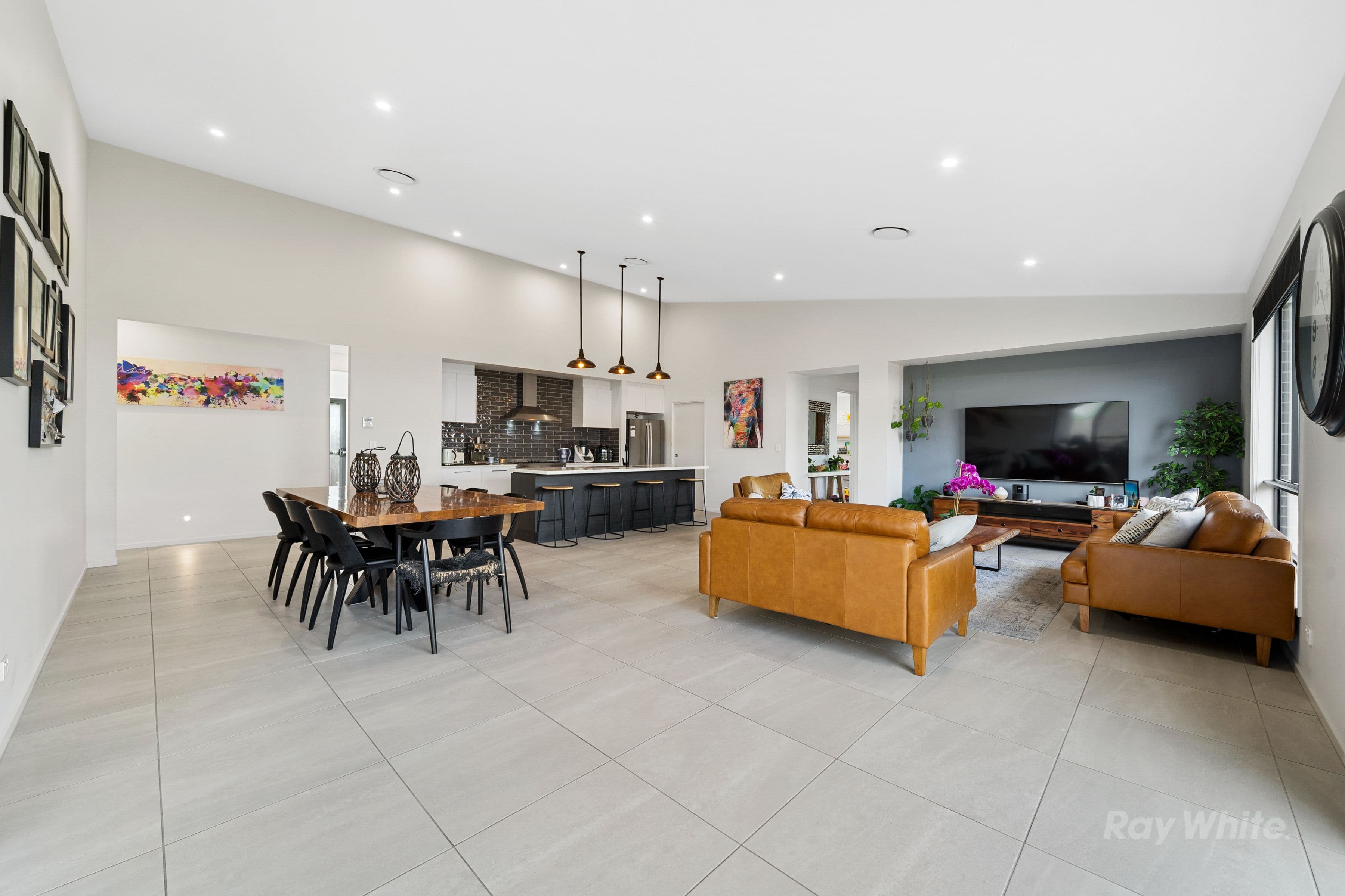 2 Jade Place, Greenbank QLD 4124, Greenbank - Thumbnail 5