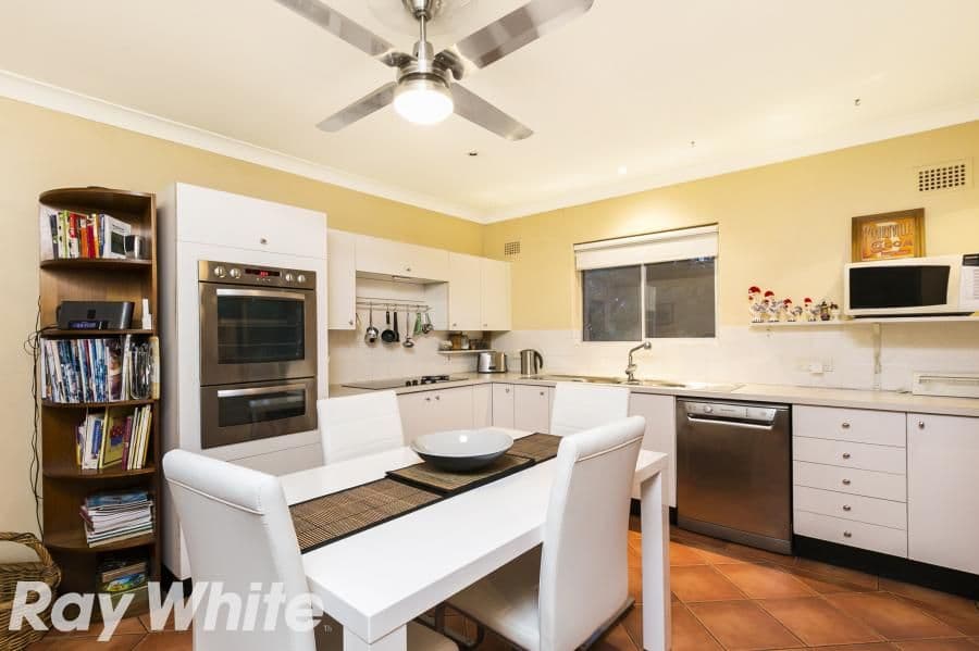 28 Glanmire Road, BAULKHAM HILLS NSW 2153, Baulkham Hills - Thumbnail 2