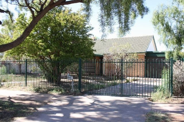 247 Jenkins Avenue, Whyalla Stuart SA 5608, Whyalla Stuart - Image 1