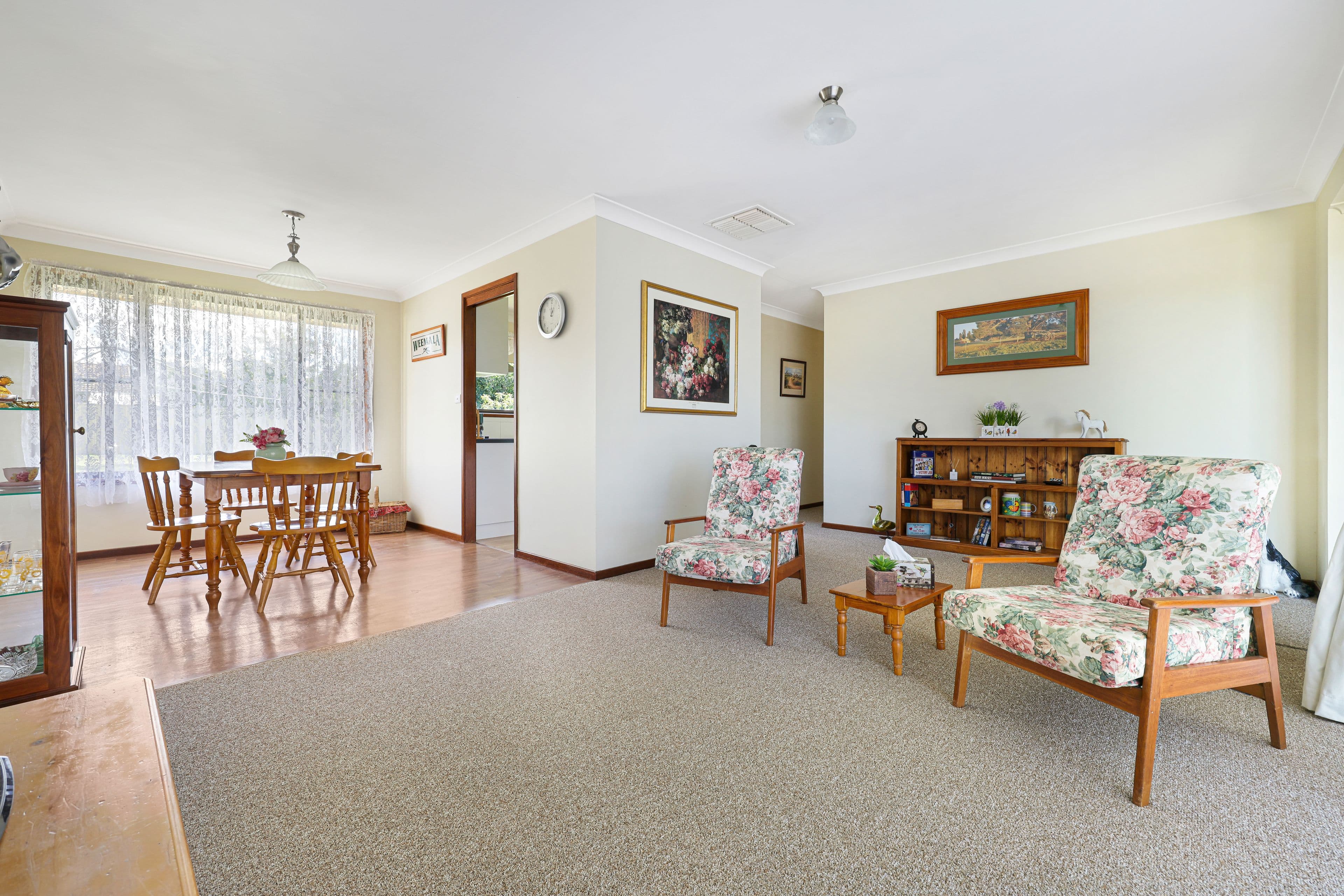 25 Mullumbimby Close, Tamworth NSW 2340, Hillvue - Thumbnail 2
