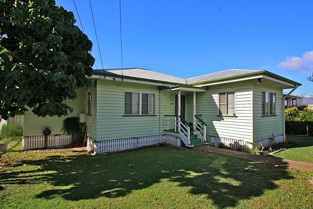 124 Glebe Road, BOOVAL QLD 4304, Booval - Image 1