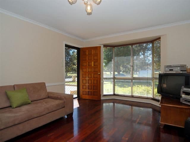 36 Juniper Way, FORRESTFIELD WA 6058, Forrestfield - Thumbnail 4