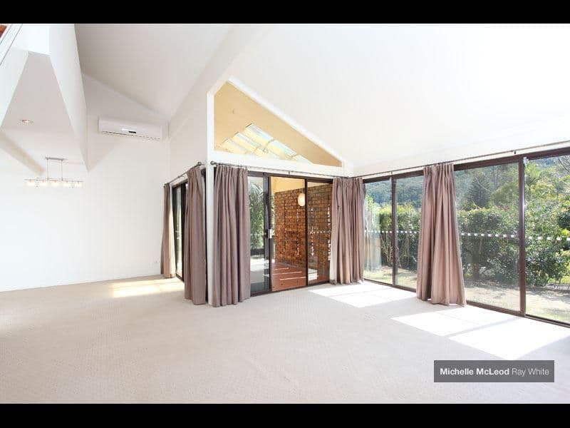4 Jamner Street, CHAPEL HILL QLD 4069, Chapel Hill - Thumbnail 3