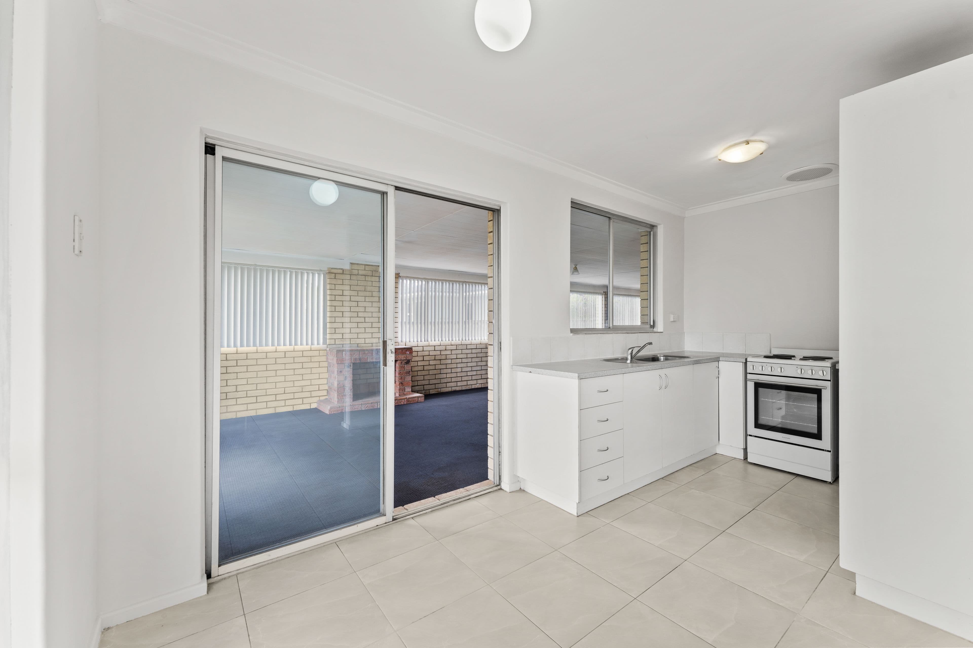 3 Vela Court, Rockingham WA 6168, Rockingham - Thumbnail 7