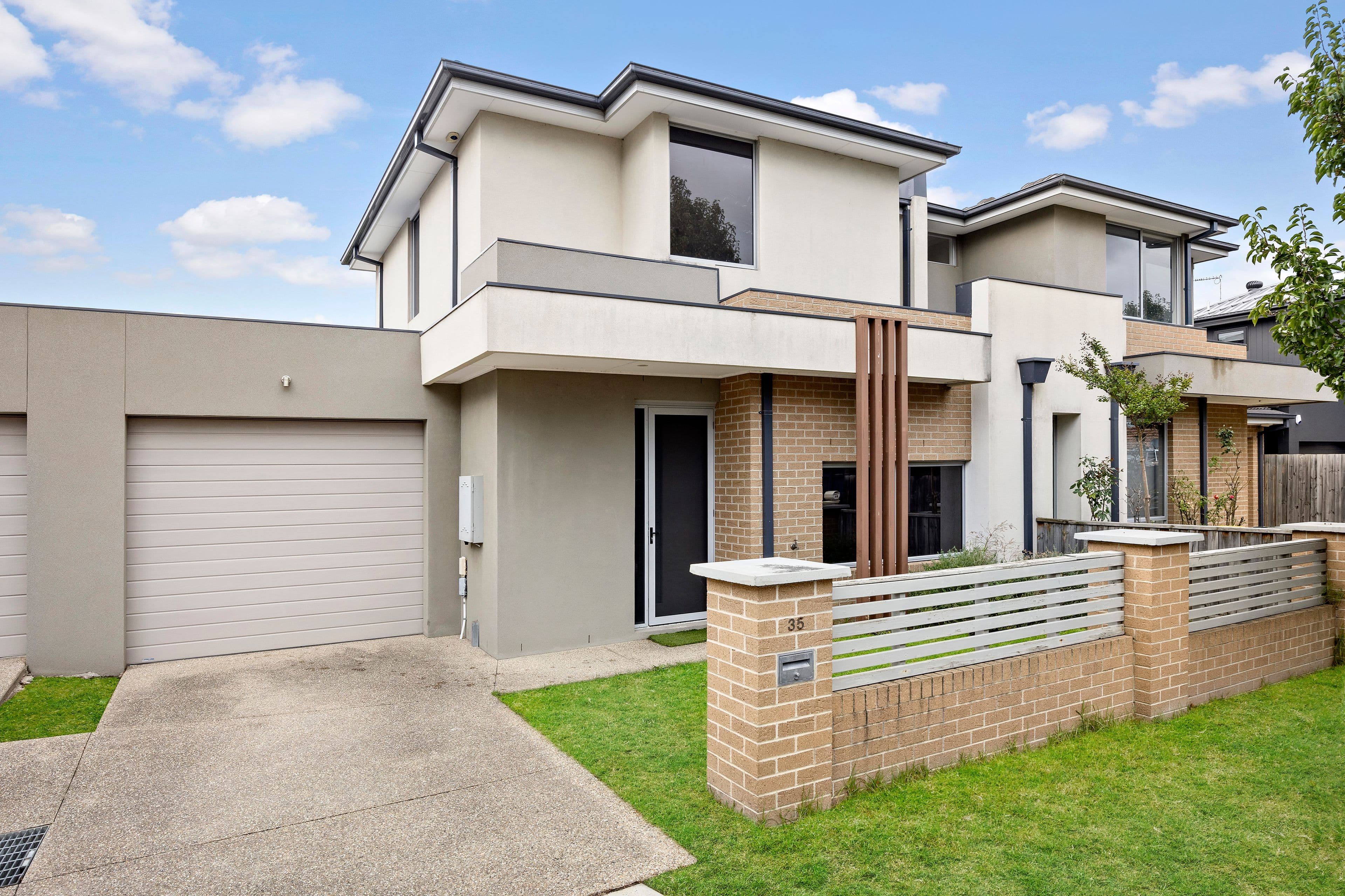 35 Long Place, Hughesdale VIC 3166, Hughesdale - Image 1