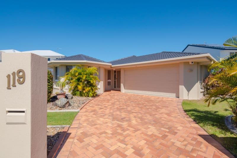 119 Pebble Beach Drive, Runaway Bay QLD 4216, Runaway Bay - Thumbnail 3