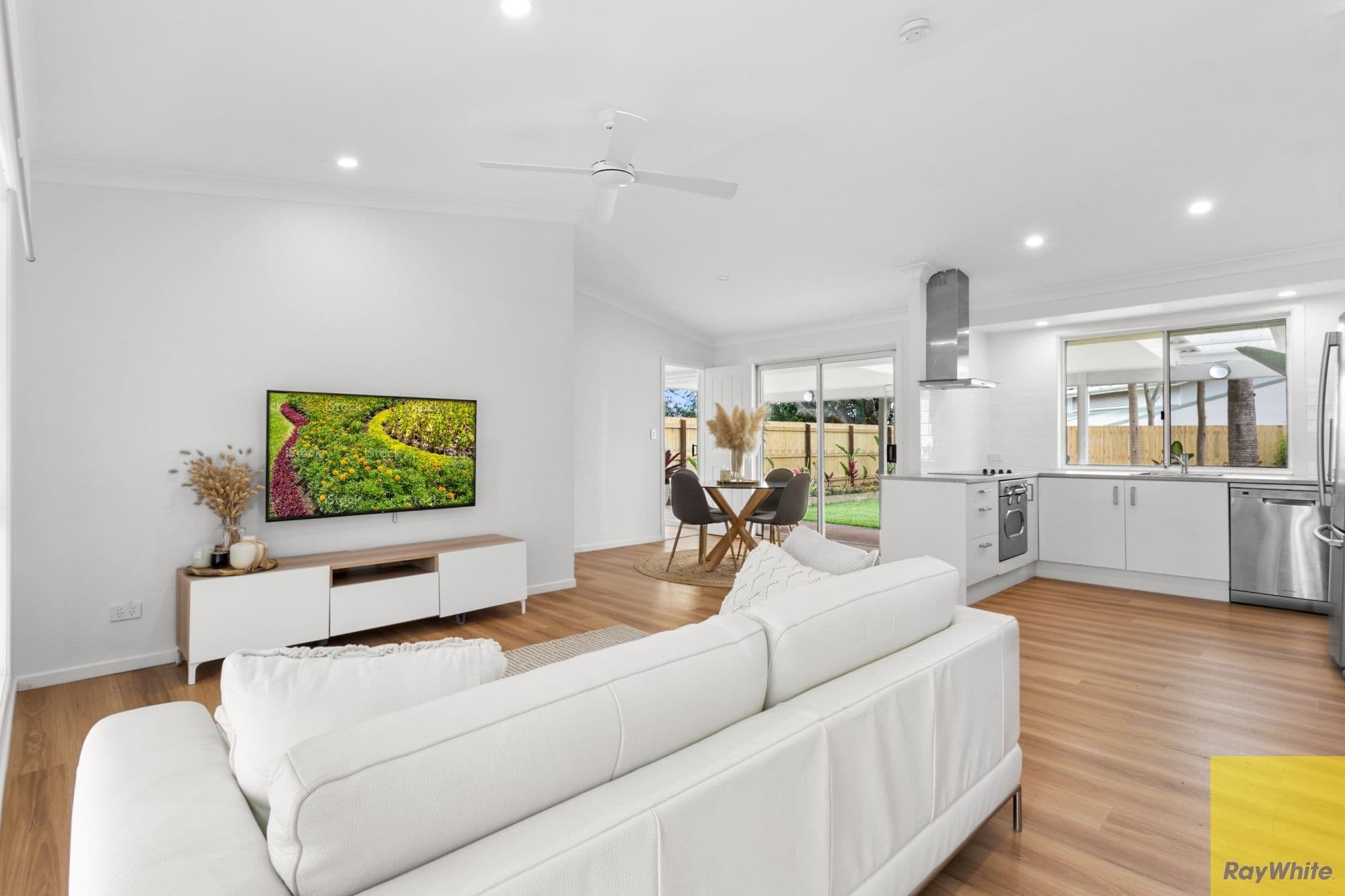 13 Stringybark Street, Spring Mountain QLD 4300, Spring Mountain - Thumbnail 2