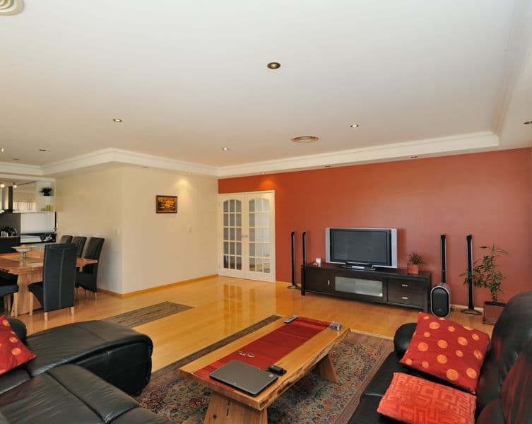 10 Fitzgibbon Road, ROCKINGHAM WA 6168, Rockingham - Thumbnail 3