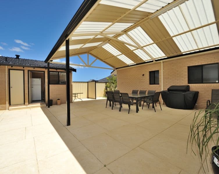 10 Fitzgibbon Road, ROCKINGHAM WA 6168, Rockingham - Thumbnail 4