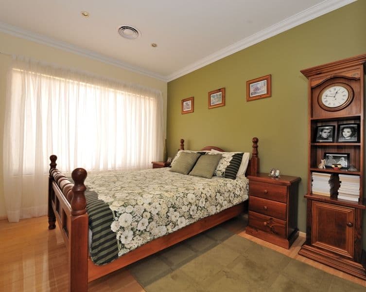 10 Fitzgibbon Road, ROCKINGHAM WA 6168, Rockingham - Thumbnail 5