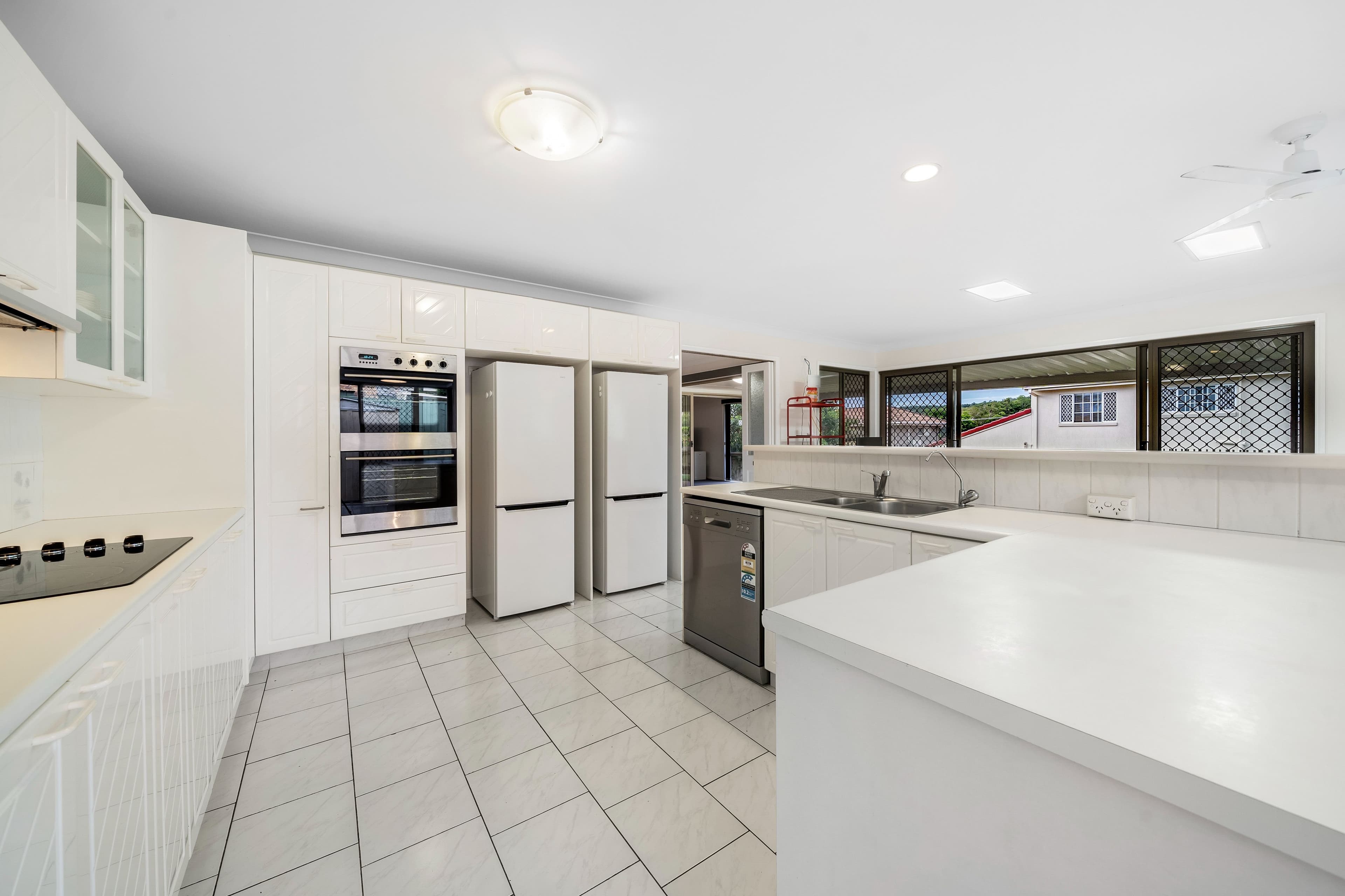 10 Eveleigh Street, Daisy Hill QLD 4127, Daisy Hill - Thumbnail 6