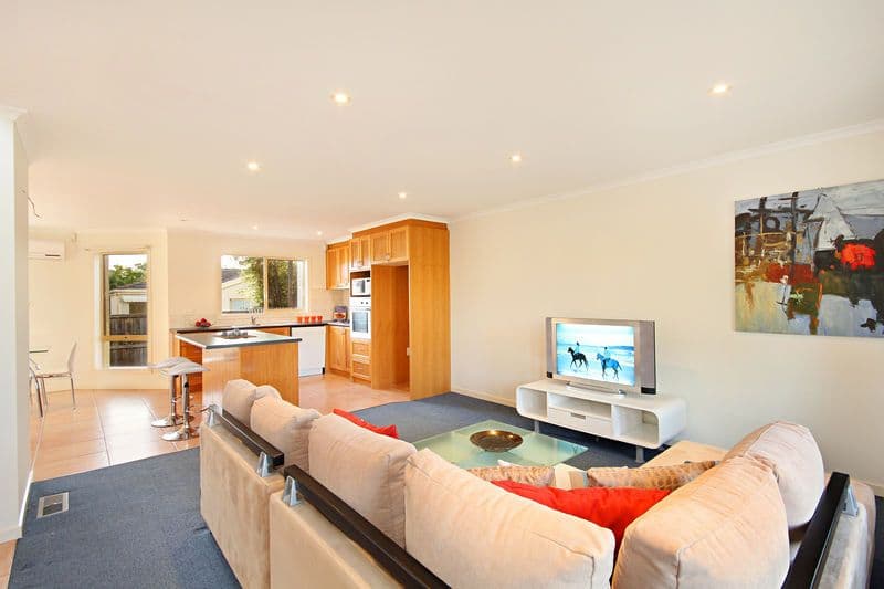 24-26 Newport Road, CLAYTON SOUTH VIC 3169, Clayton South - Thumbnail 3