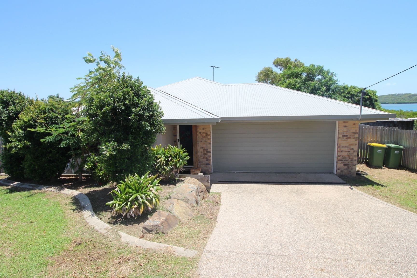 11 Hackett Court, Campwin Beach QLD 4737, Campwin Beach - Thumbnail 2