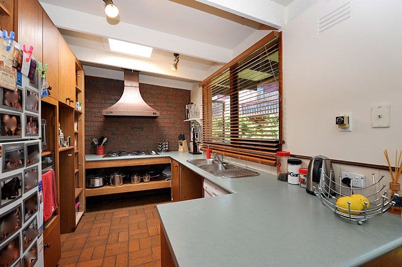 30 Baldwin Avenue, UPPER FERNTREE GULLY VIC 3156, Upper Ferntree Gully - Thumbnail 4