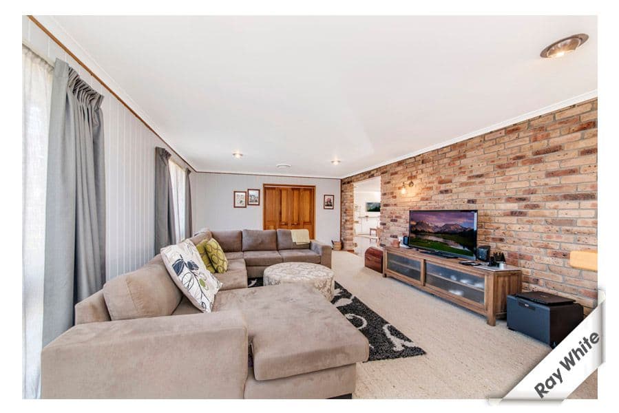 6 Bow Place, FADDEN ACT 2904, Fadden - Thumbnail 2