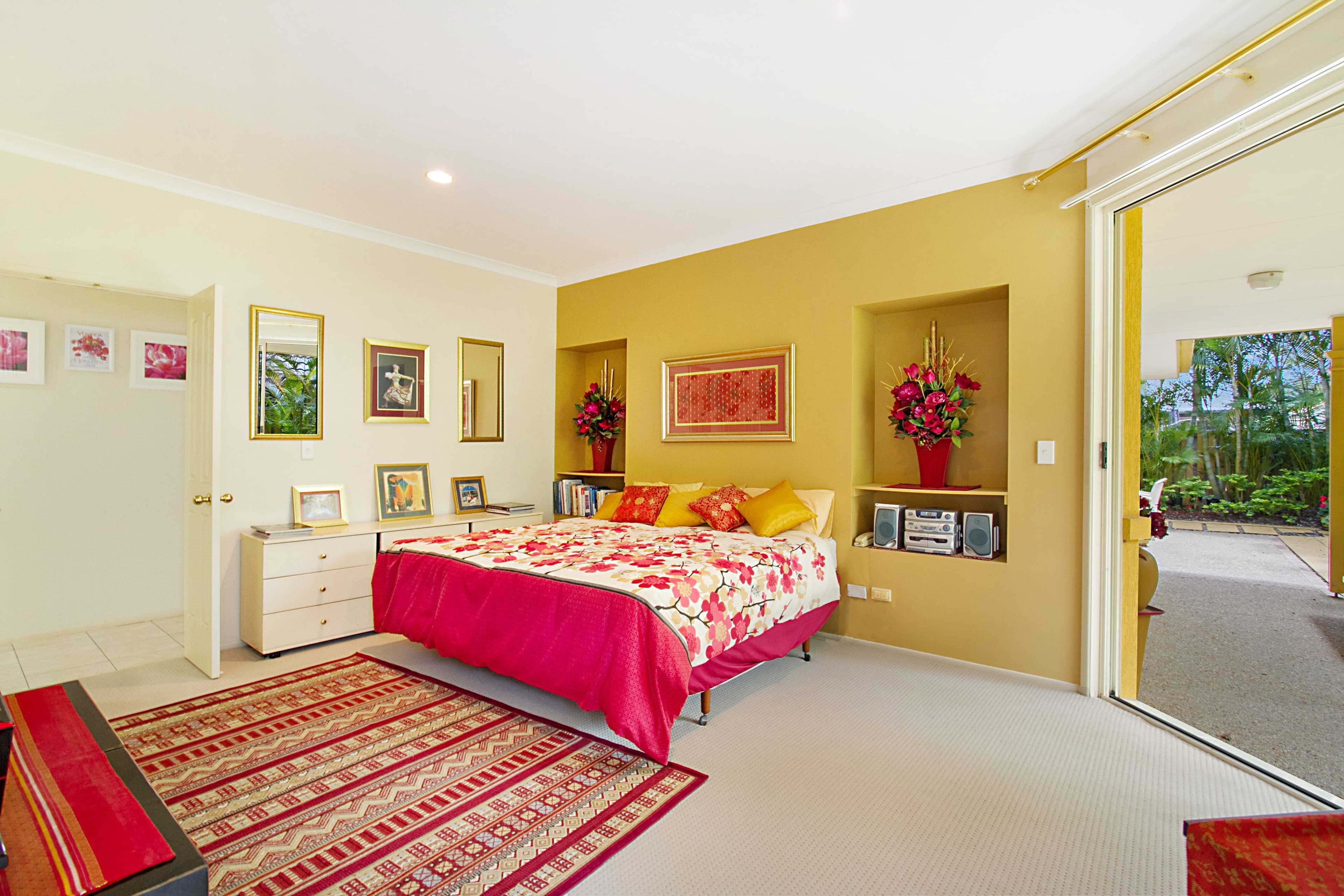 9 Greendale Place, Burleigh Waters QLD 4220, Burleigh Waters - Thumbnail 8