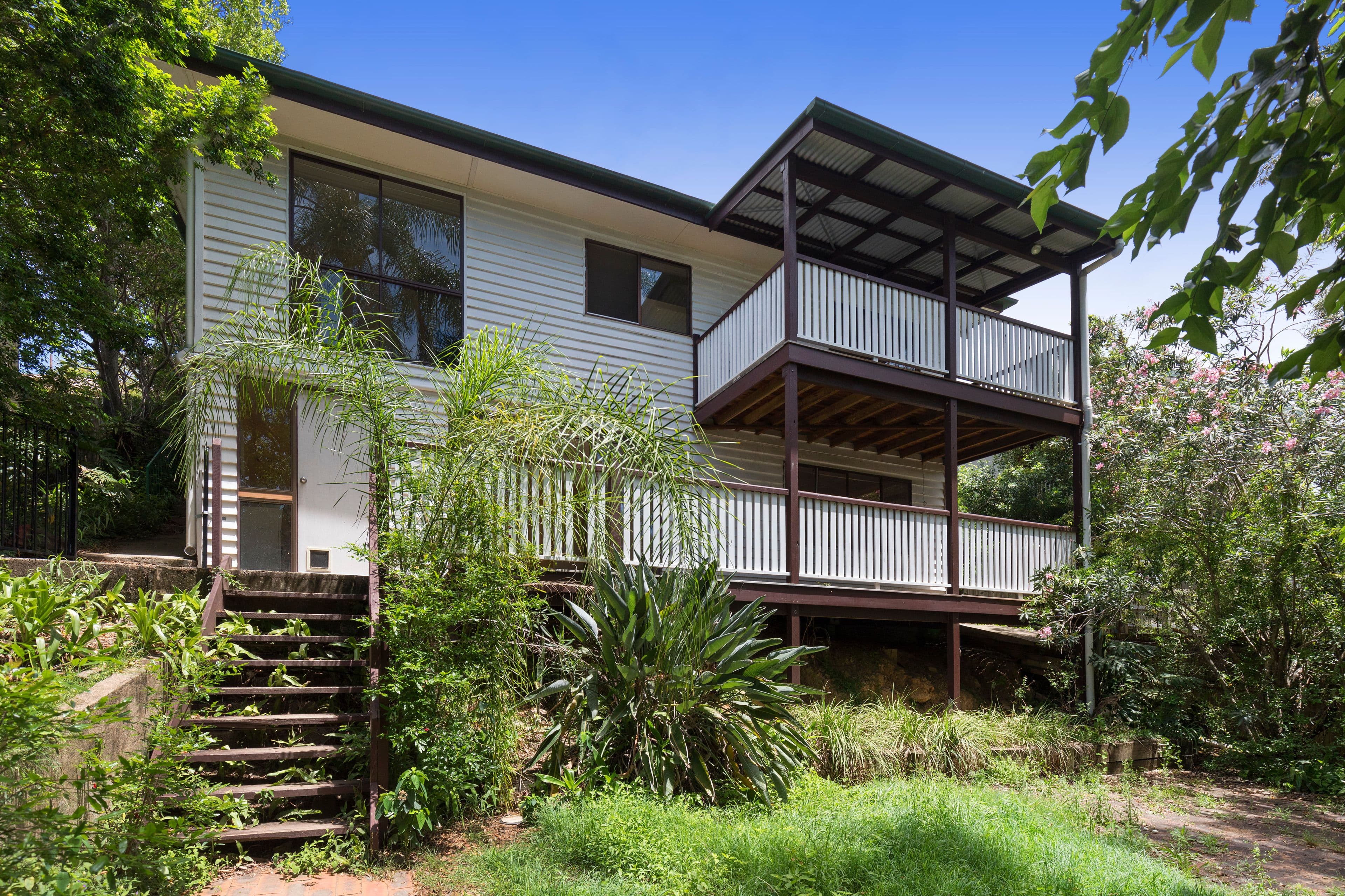 26 Paramount Terrace, Seven Hills QLD 4170, Seven Hills - Thumbnail 3