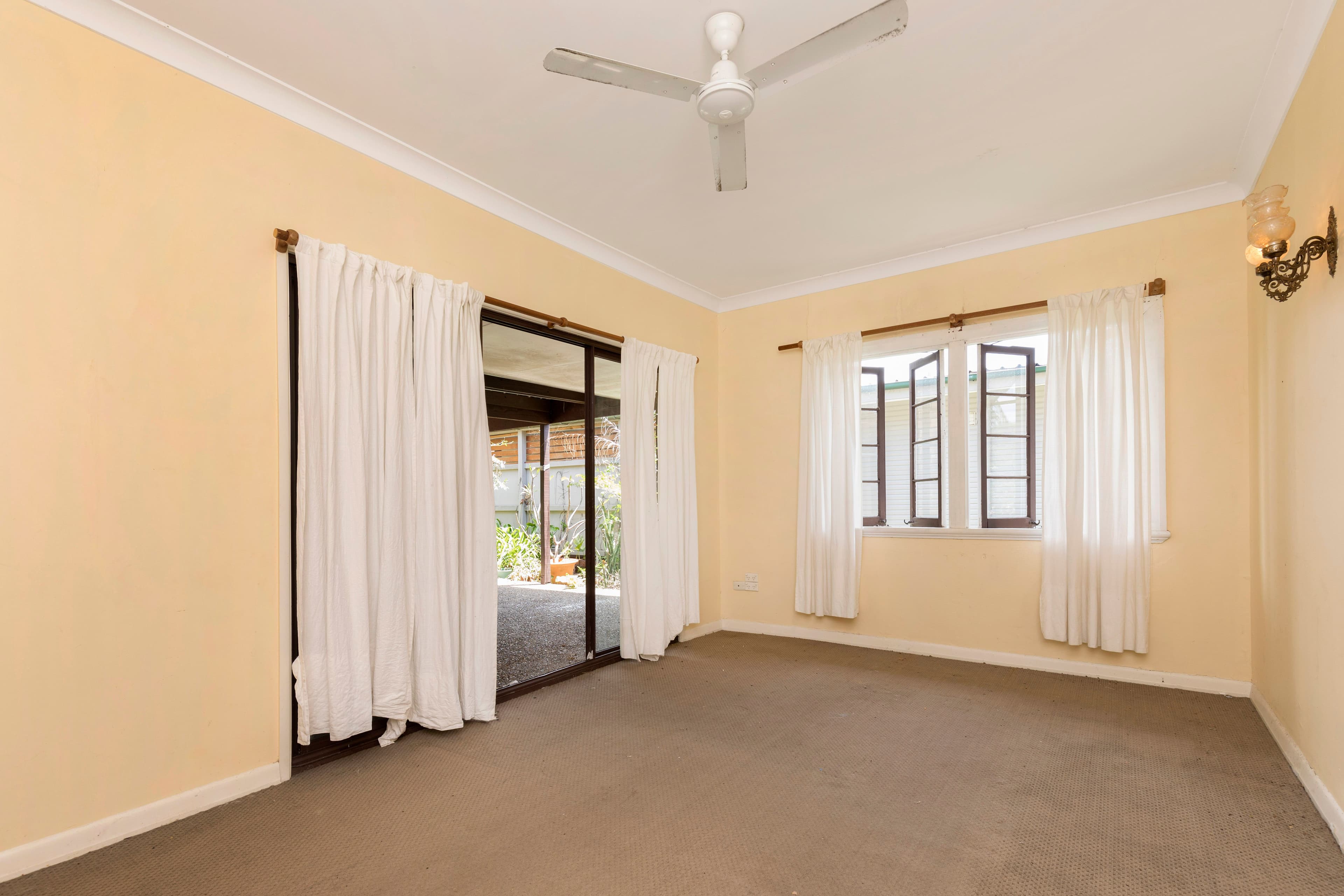 26 Paramount Terrace, Seven Hills QLD 4170, Seven Hills - Thumbnail 4