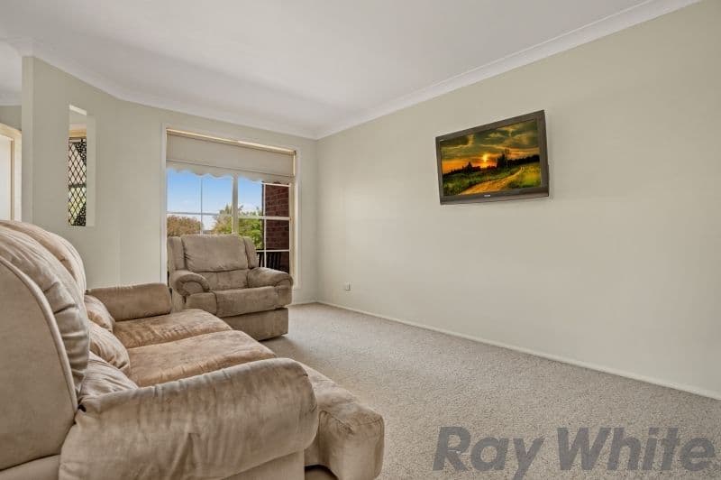 25 Galway Bay Drive, ASHTONFIELD NSW 2323, Ashtonfield - Thumbnail 3