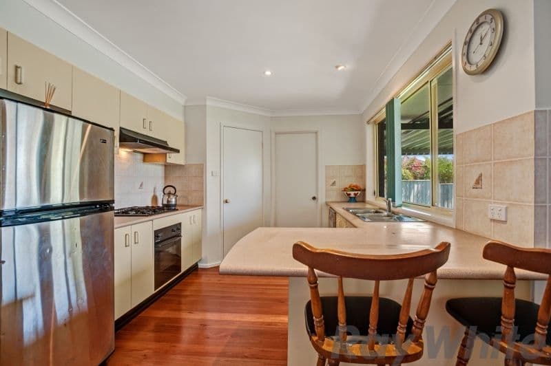 25 Galway Bay Drive, ASHTONFIELD NSW 2323, Ashtonfield - Thumbnail 4