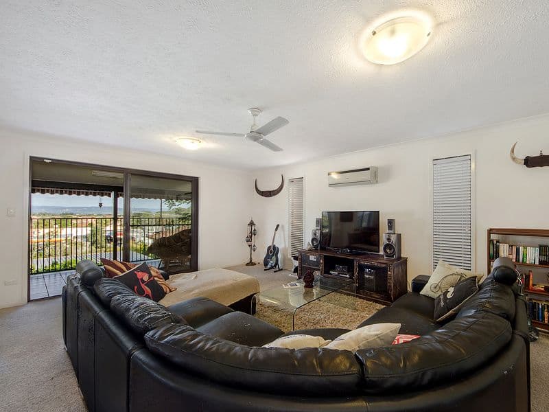 13 TIMBERTOP Mead, BURLEIGH HEADS QLD 4220, Burleigh Heads - Thumbnail 3
