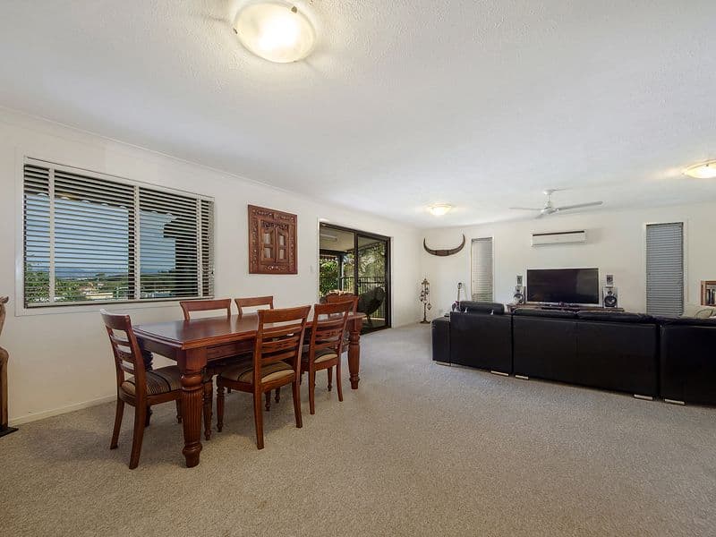 13 TIMBERTOP Mead, BURLEIGH HEADS QLD 4220, Burleigh Heads - Thumbnail 6