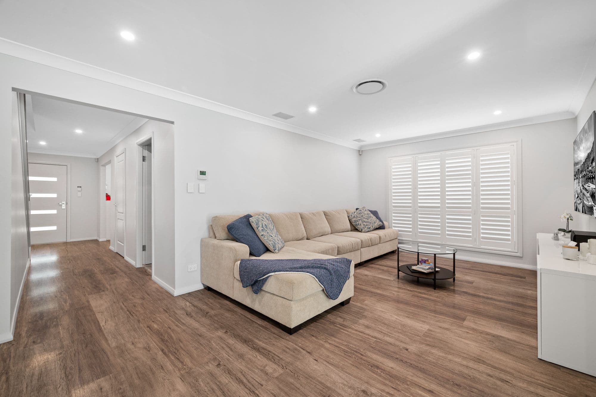 14 Cerdon Place, JORDAN SPRINGS NSW 2747, Jordan Springs - Thumbnail 4