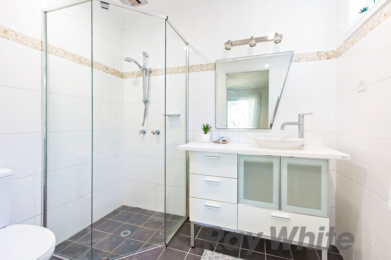 127 Tirriki Street, Charlestown - Thumbnail 8