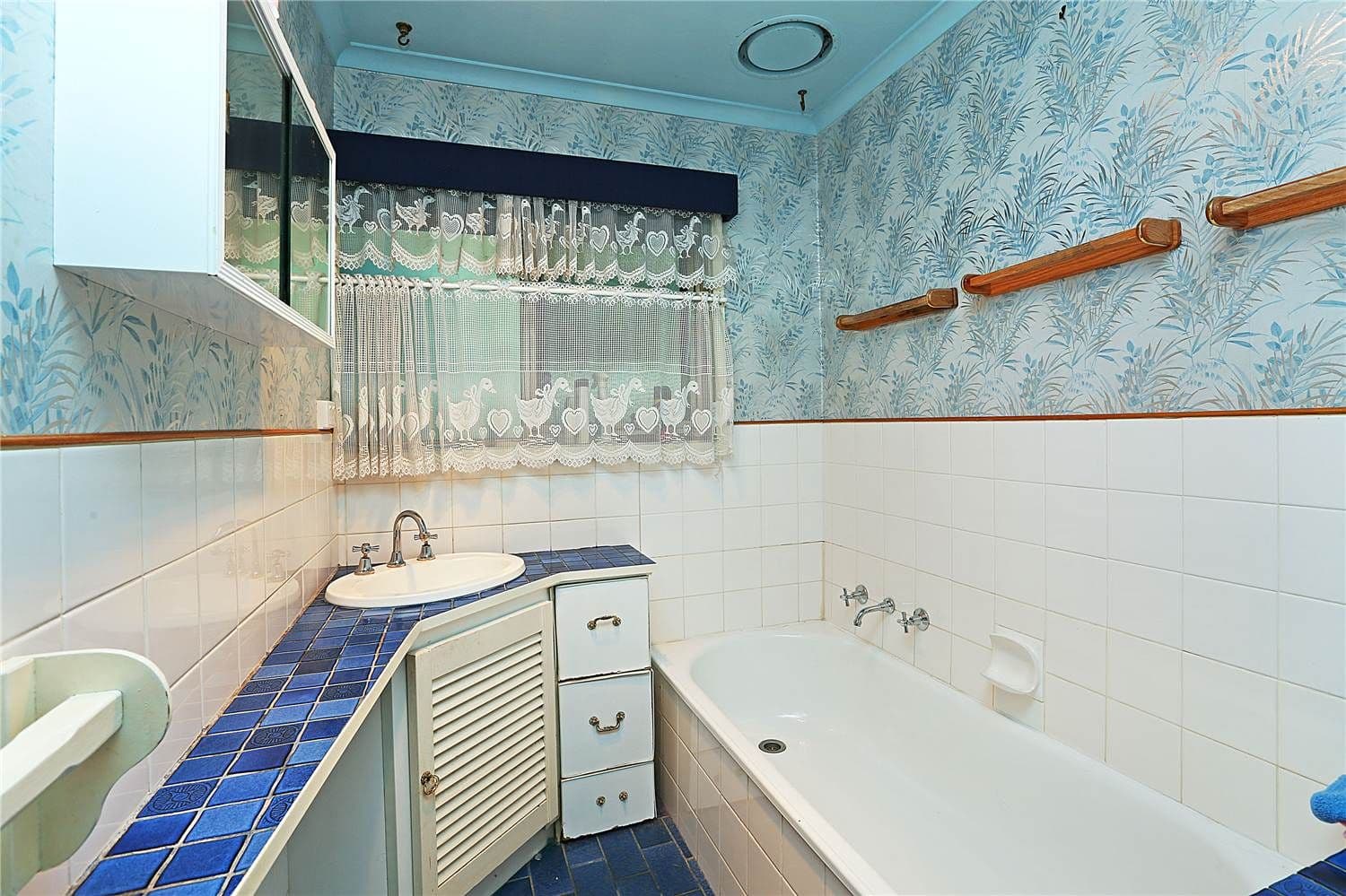26 Shepherdson Avenue, Corio VIC 3214, Corio - Thumbnail 6