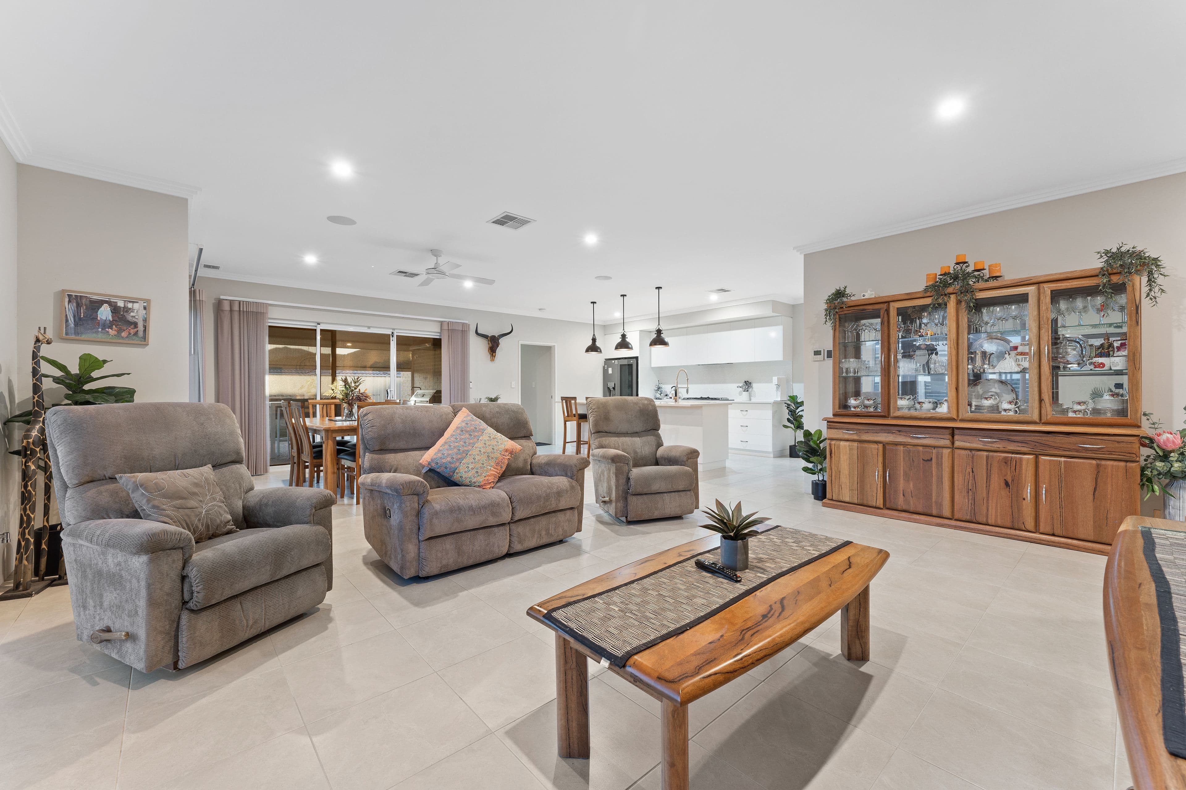 19 St James Drive, Baldivis WA 6171, Baldivis - Thumbnail 8