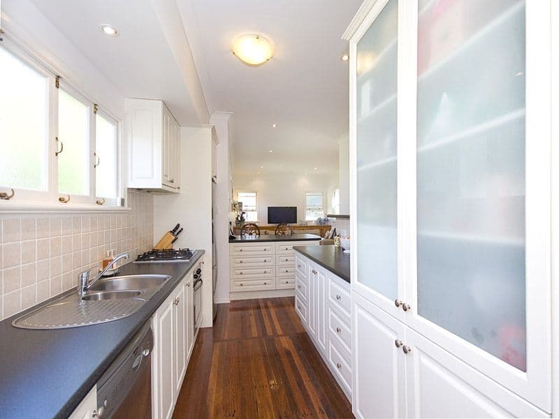 30 Menin Road, CORINDA QLD 4075, Corinda - Thumbnail 5