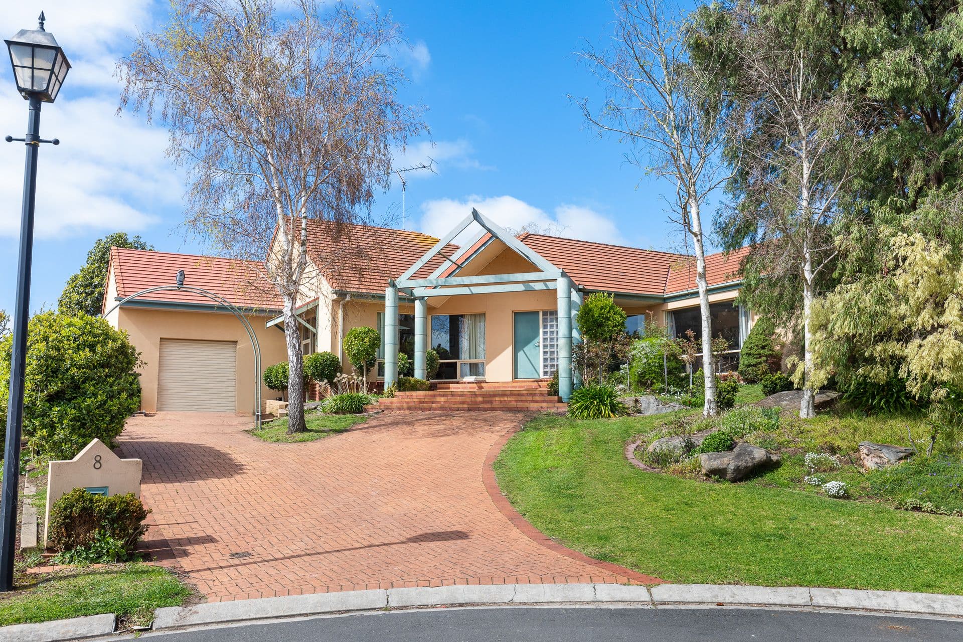 8 Oakland Court, Mount Gambier SA 5290, Mount Gambier - Image 1