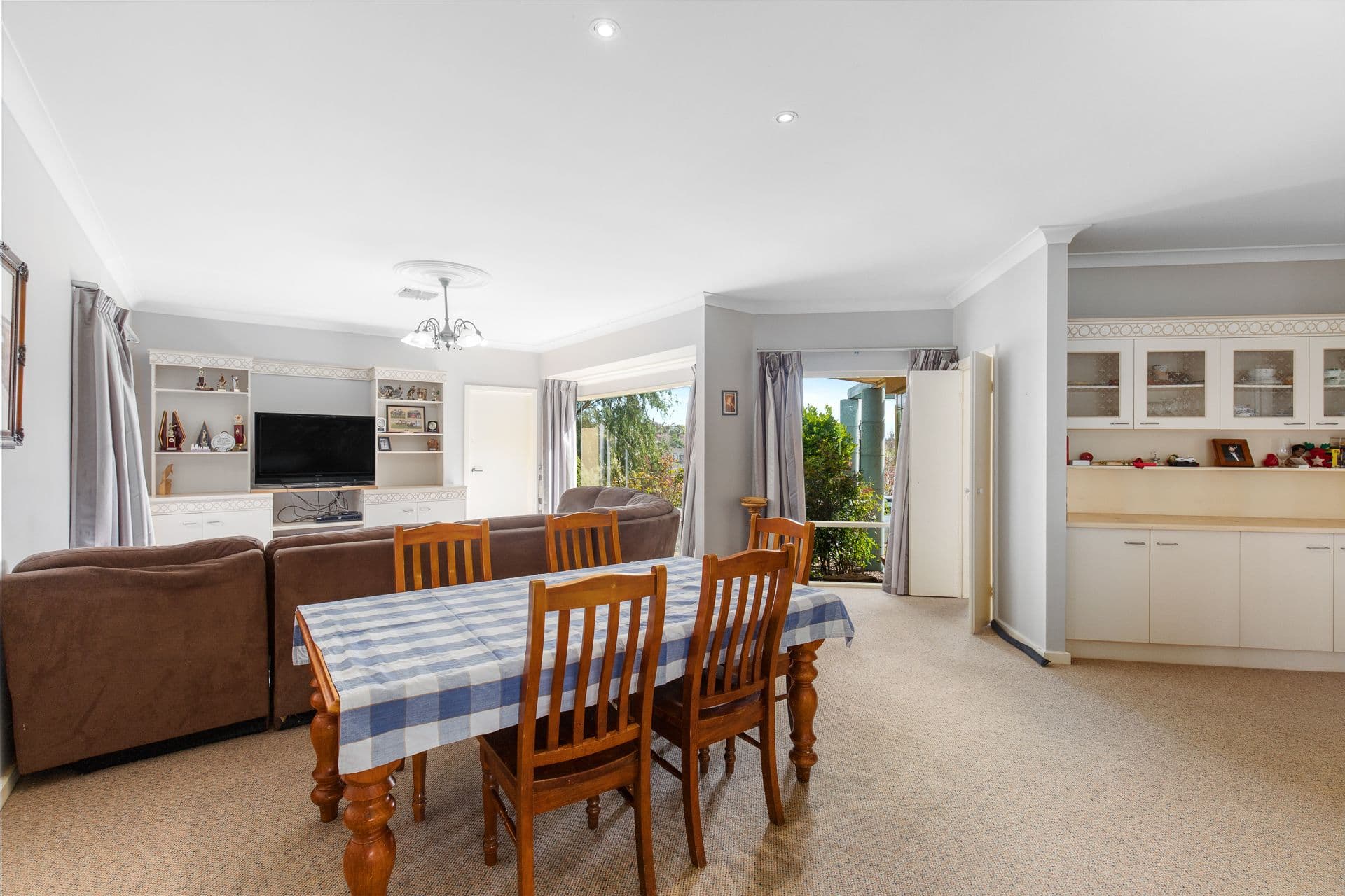 8 Oakland Court, Mount Gambier SA 5290, Mount Gambier - Thumbnail 3