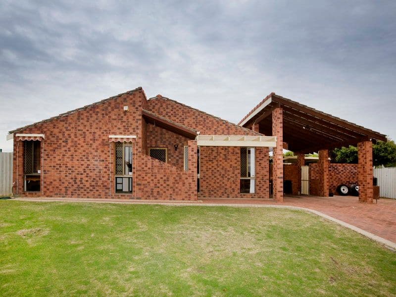 22 Penguin Close, HEATHRIDGE WA 6027, Heathridge - Thumbnail 2