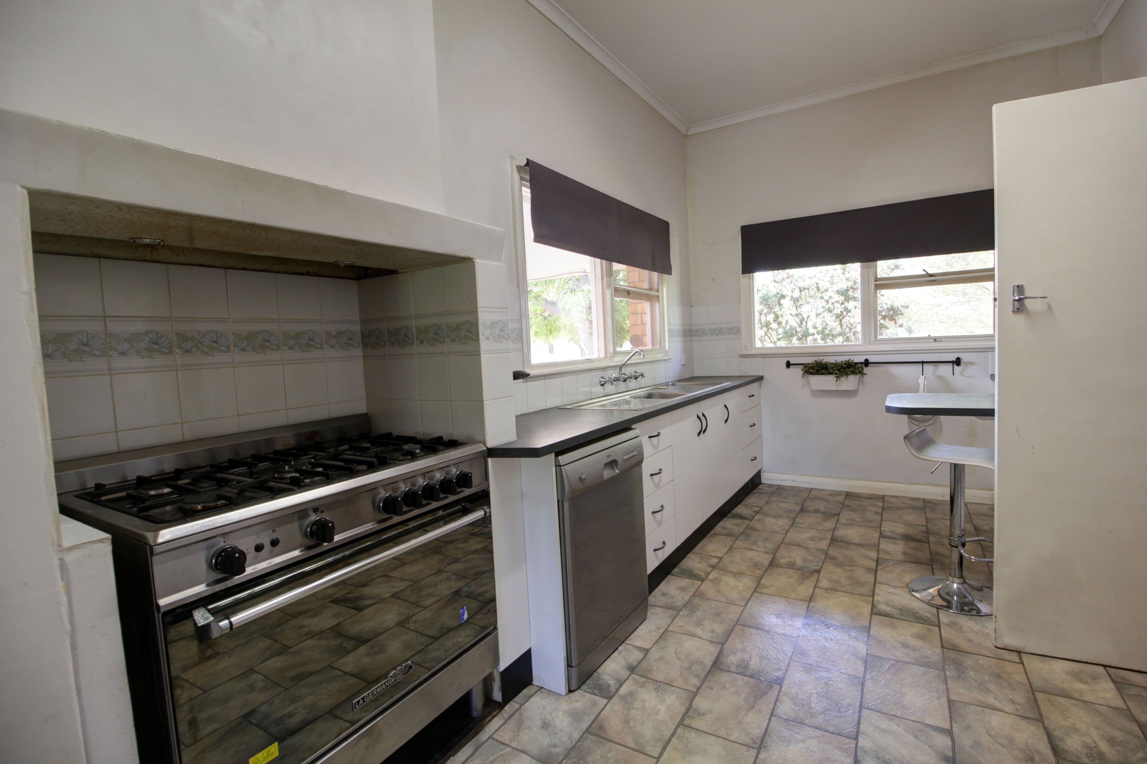 41 Seventeenth Street, Renmark SA 5341, Renmark - Thumbnail 3
