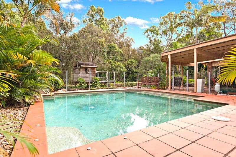 95 Passerine Drive, ROCHEDALE SOUTH QLD 4123, Rochedale South - Thumbnail 4