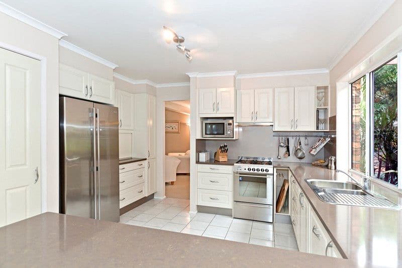 95 Passerine Drive, ROCHEDALE SOUTH QLD 4123, Rochedale South - Thumbnail 5