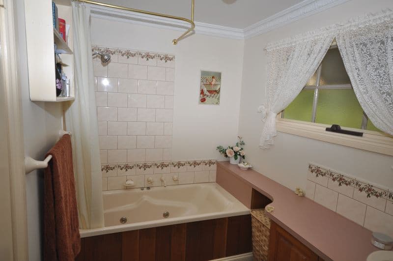 17 Cubbitt Street, LETHBRIDGE VIC 3332, Lethbridge - Thumbnail 4