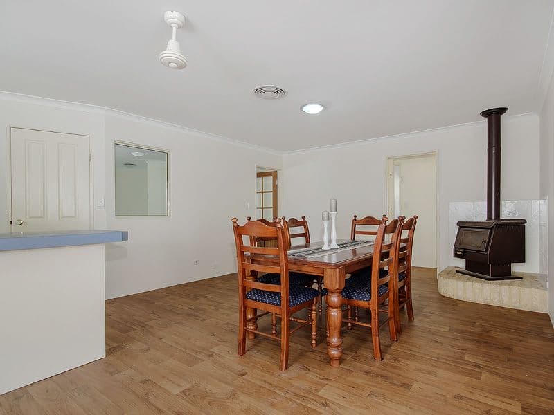 31 Floribunda Avenue, Halls Head WA 6210, Halls Head - Thumbnail 5
