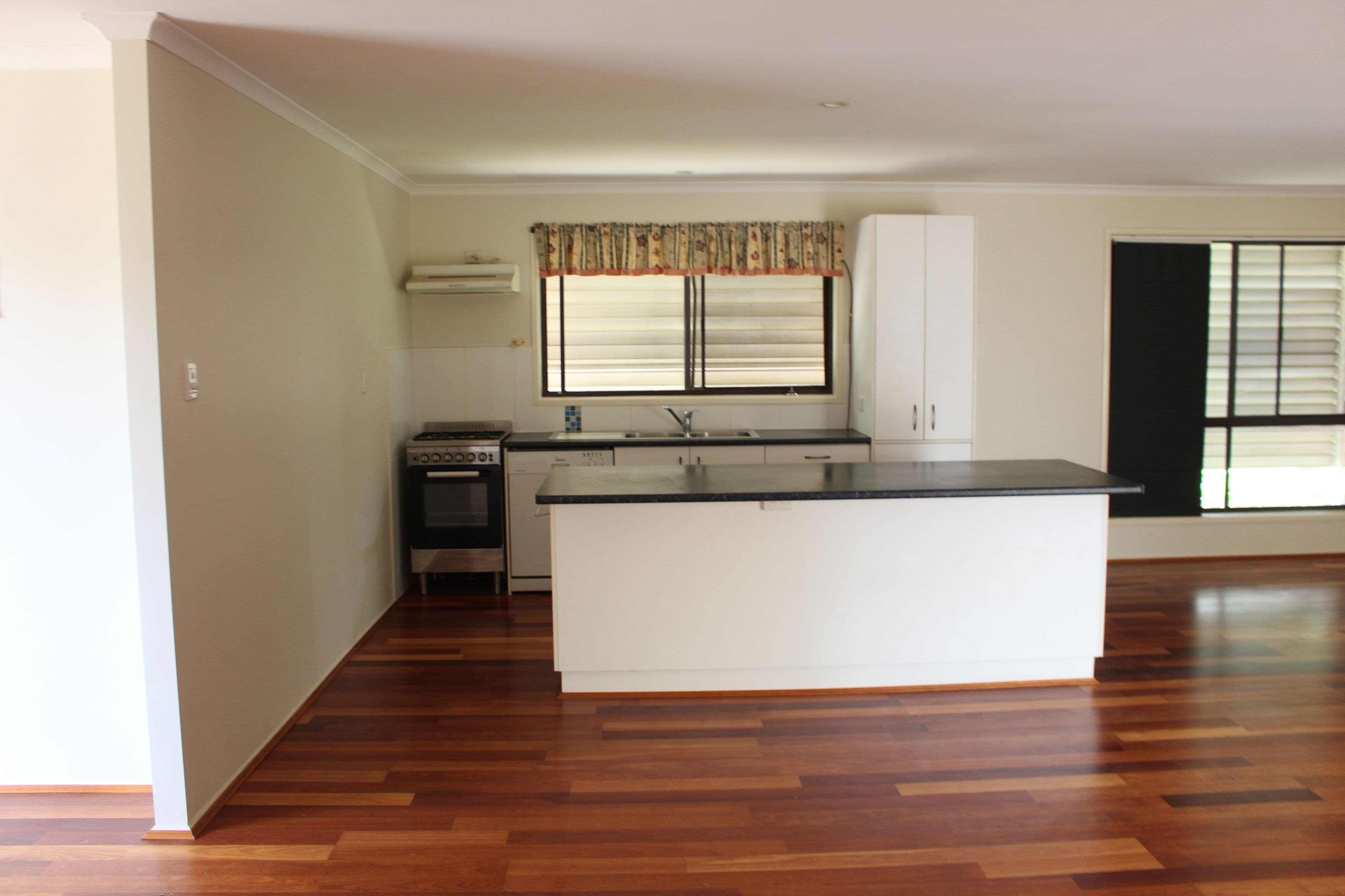 20 Winnecke Road, Tannum Sands QLD 4680, Tannum Sands - Thumbnail 5